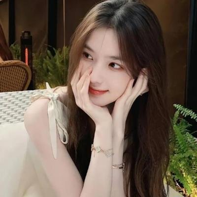 明星离婚传闻代言翻车，全网玩梗，短时间内引热议